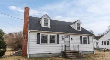 101 LYDE AVE, LOUISA, Virginia 23093, 5 Bedrooms Bedrooms, ,1 BathroomBathrooms,Residential,101 LYDE AVE,VALA2009438 MLS # VALA2009438