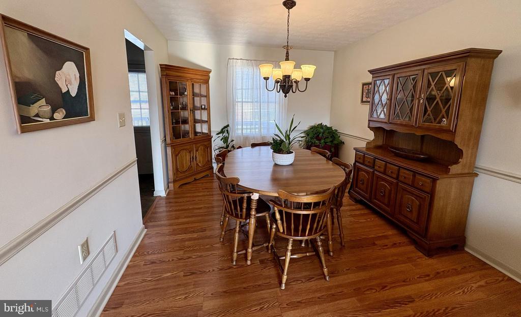 3 MEADOW LN, LURAY, Virginia 22835, 4 Bedrooms Bedrooms, ,3 BathroomsBathrooms,Residential,3 MEADOW LN,VAPA2006158 MLS # VAPA2006158