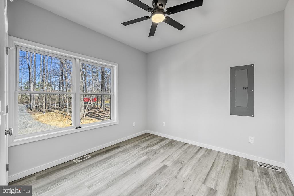 11604 BURTON CT, BUMPASS, Virginia 23024, 3 Bedrooms Bedrooms, ,2 BathroomsBathrooms,Residential,11604 BURTON CT,VASP2039840 MLS # VASP2039840