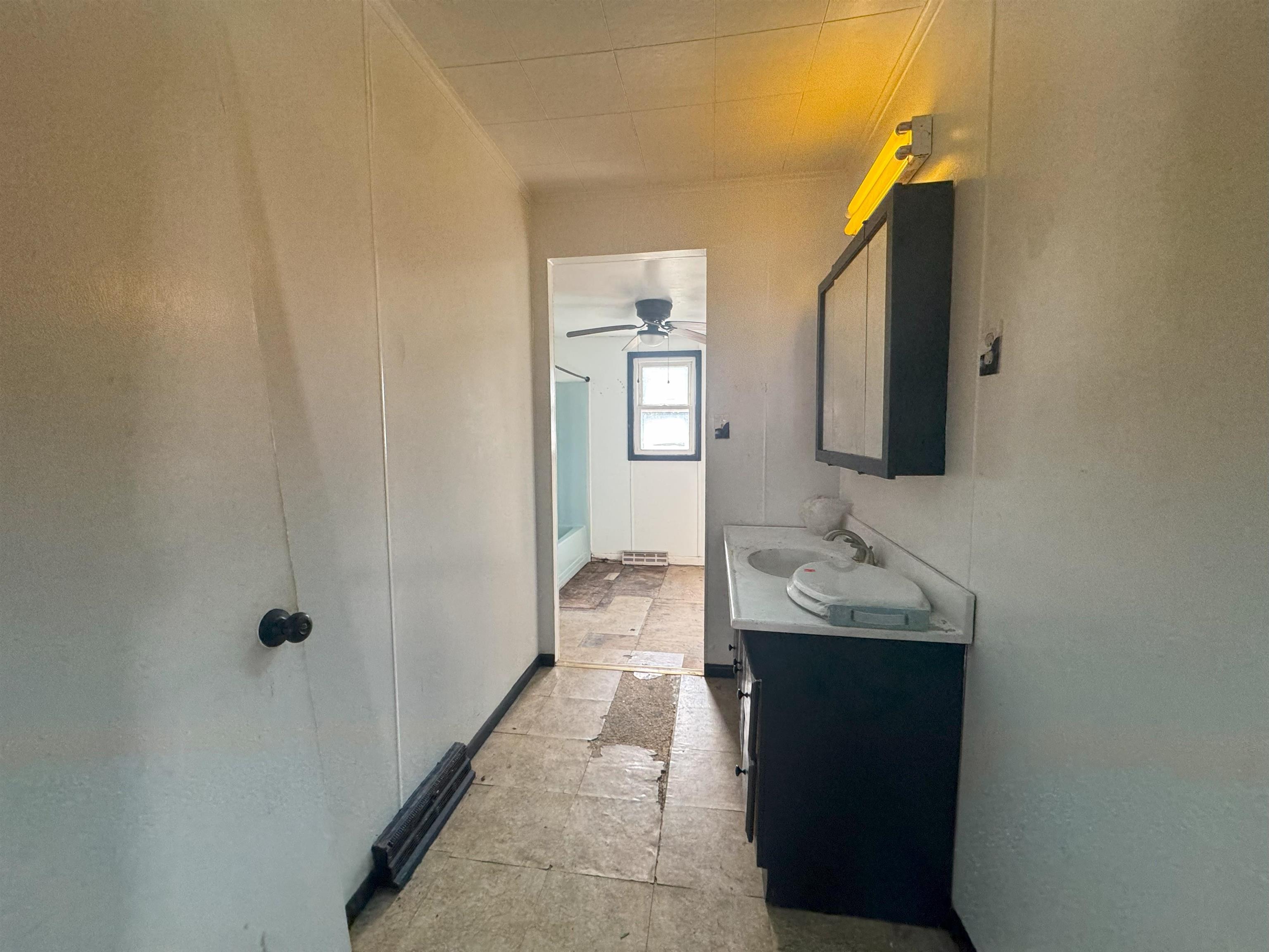 151 E CRAIG ST, CRAIGSVILLE, Virginia 24430, 3 Bedrooms Bedrooms, ,1 BathroomBathrooms,Residential,151 E CRAIG ST,668784 MLS # 668784