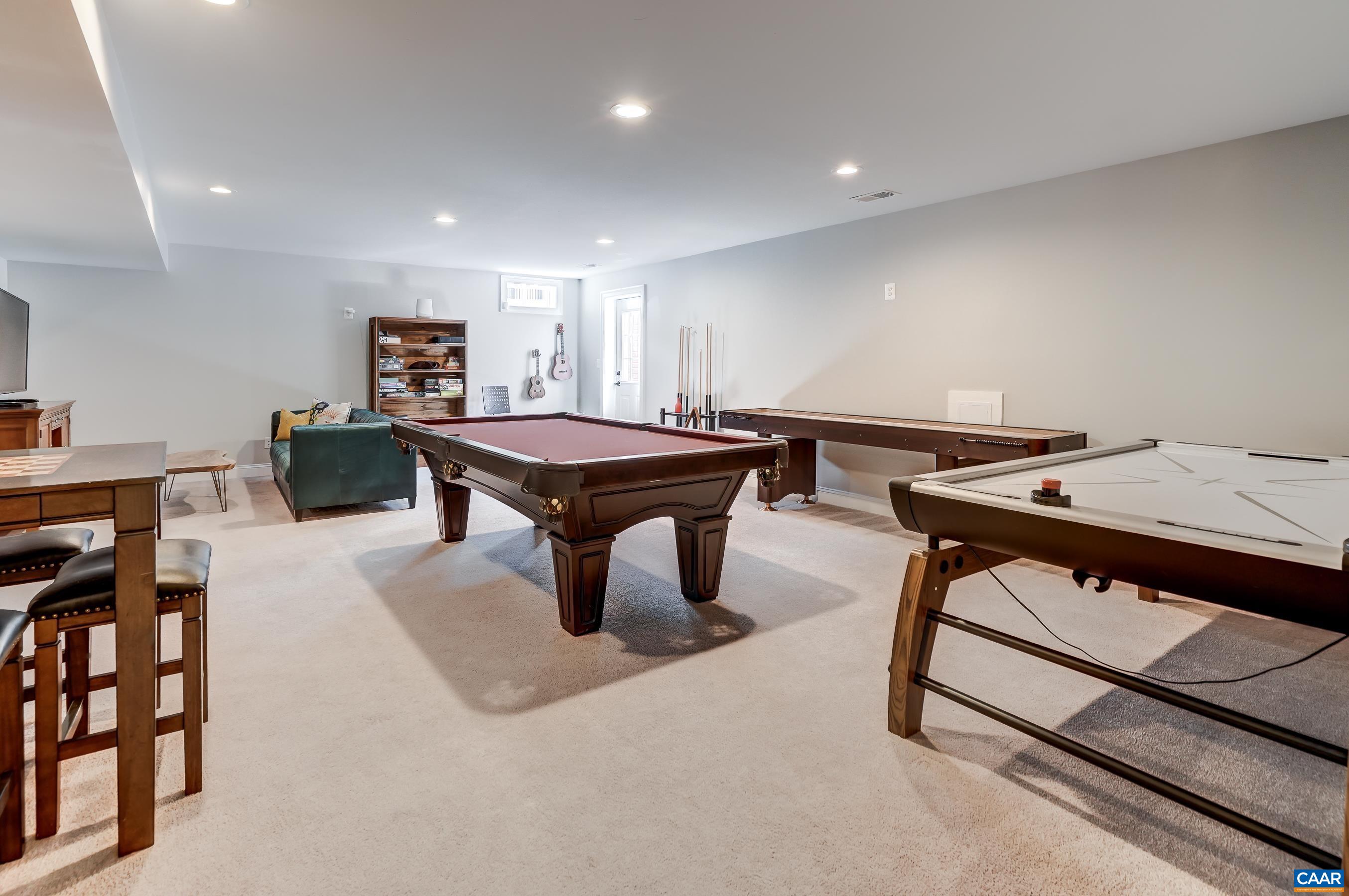 626 JONNA ST, CROZET, Virginia 22932, 5 Bedrooms Bedrooms, ,4 BathroomsBathrooms,Residential,626 JONNA ST,674122 MLS # 674122