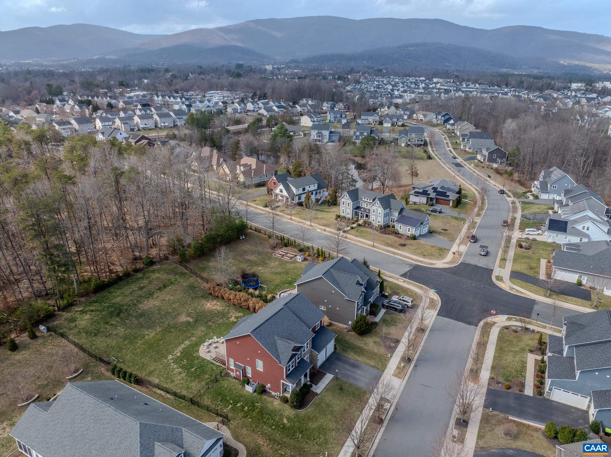 626 JONNA ST, CROZET, Virginia 22932, 5 Bedrooms Bedrooms, ,4 BathroomsBathrooms,Residential,626 JONNA ST,674122 MLS # 674122