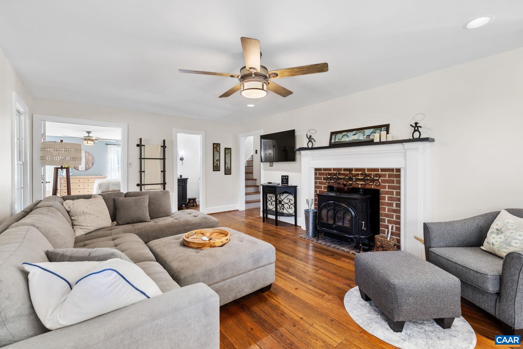 6256 OLD BUCKINGHAM RD, POWHATAN, Virginia 23139, 4 Bedrooms Bedrooms, ,2 BathroomsBathrooms,Residential,6256 OLD BUCKINGHAM RD,674215 MLS # 674215