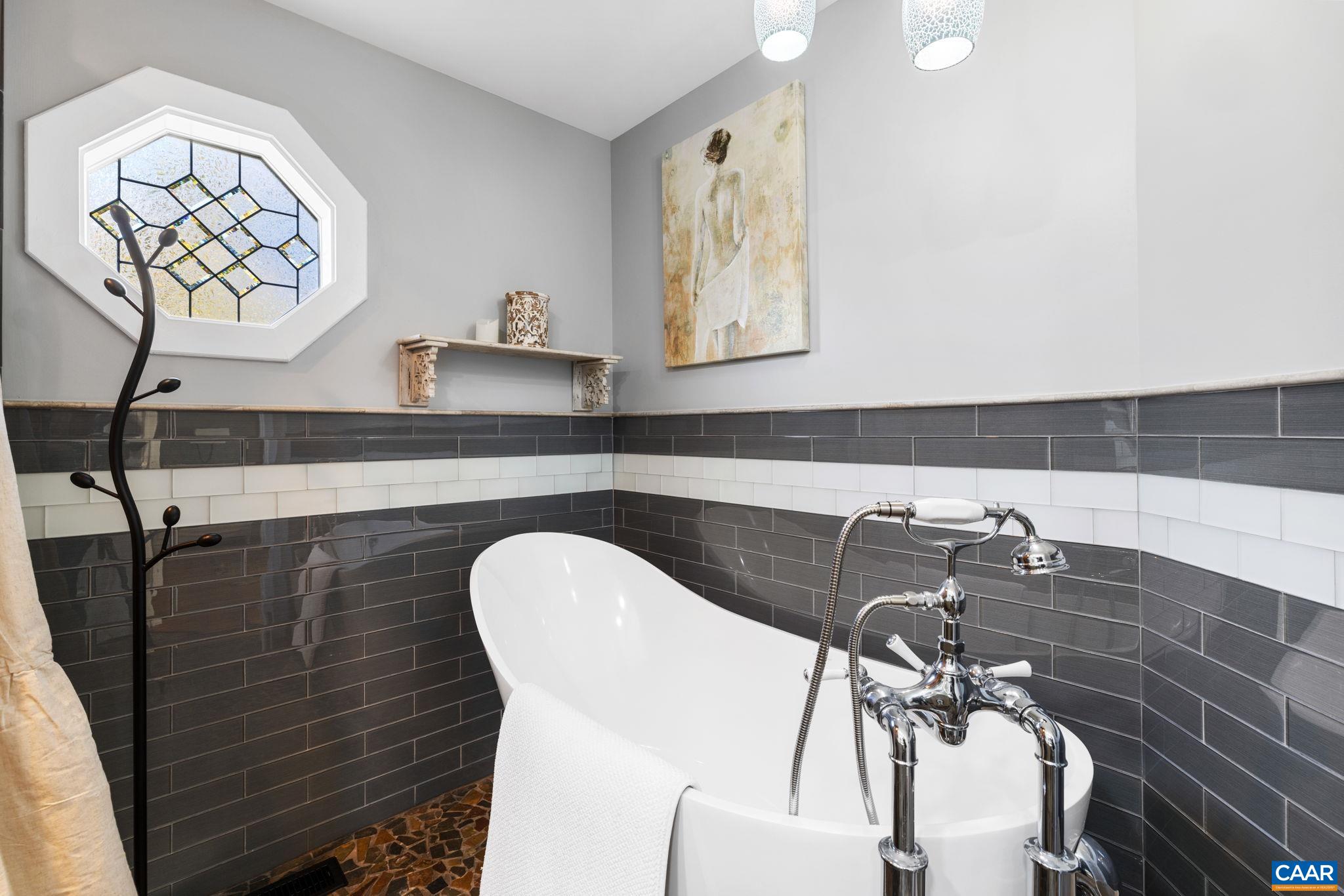 6256 OLD BUCKINGHAM RD, POWHATAN, Virginia 23139, 4 Bedrooms Bedrooms, ,2 BathroomsBathrooms,Residential,6256 OLD BUCKINGHAM RD,674215 MLS # 674215