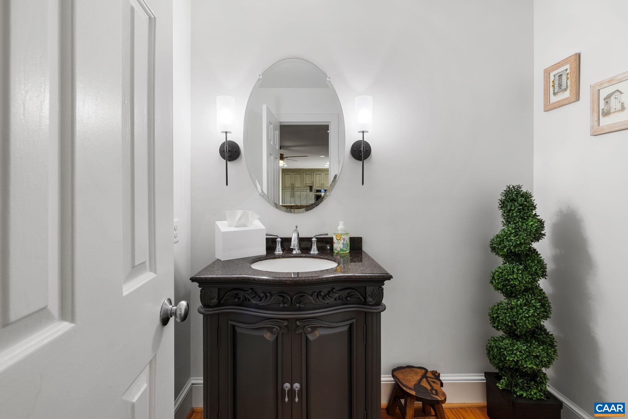 6256 OLD BUCKINGHAM RD, POWHATAN, Virginia 23139, 4 Bedrooms Bedrooms, ,2 BathroomsBathrooms,Residential,6256 OLD BUCKINGHAM RD,674215 MLS # 674215