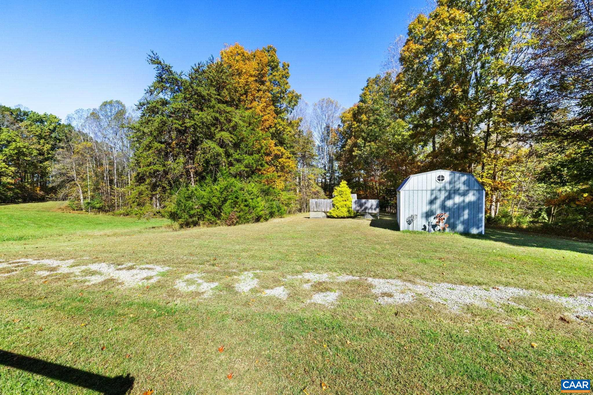6256 OLD BUCKINGHAM RD, POWHATAN, Virginia 23139, 4 Bedrooms Bedrooms, ,2 BathroomsBathrooms,Residential,6256 OLD BUCKINGHAM RD,674215 MLS # 674215