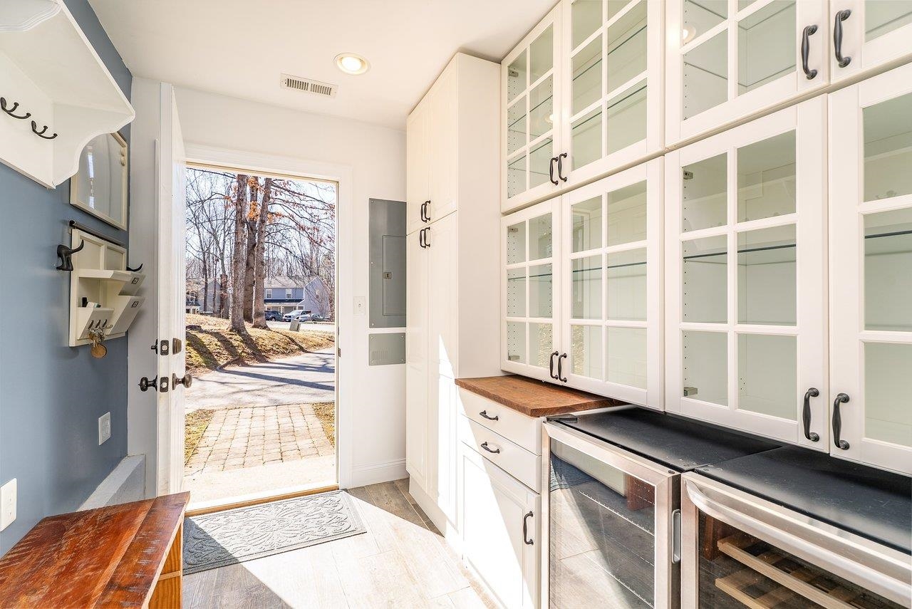 908 ROYER DR, CHARLOTTESVILLE, Virginia 22902, 4 Bedrooms Bedrooms, ,2 BathroomsBathrooms,Residential,908 ROYER DR,674219 MLS # 674219