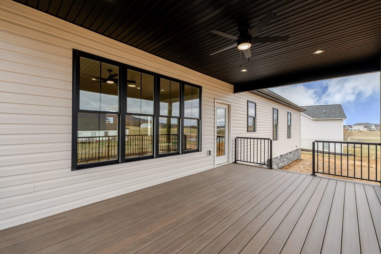 5115 RETRIEVER LN, MCGAHEYSVILLE, Virginia 22840, 4 Bedrooms Bedrooms, ,2 BathroomsBathrooms,Residential,5115 RETRIEVER LN,674220 MLS # 674220