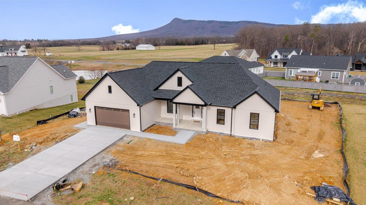 5115 RETRIEVER LN, MCGAHEYSVILLE, Virginia 22840, 4 Bedrooms Bedrooms, ,2 BathroomsBathrooms,Residential,5115 RETRIEVER LN,674220 MLS # 674220