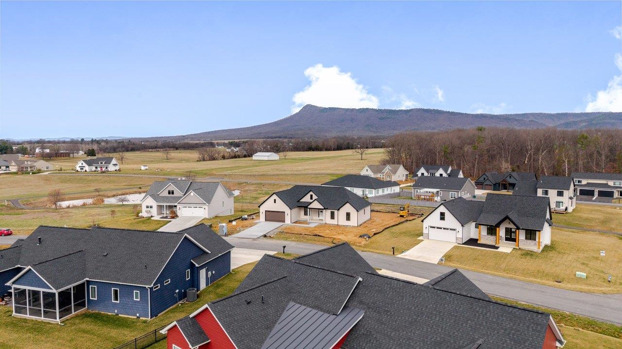 5115 RETRIEVER LN, MCGAHEYSVILLE, Virginia 22840, 4 Bedrooms Bedrooms, ,2 BathroomsBathrooms,Residential,5115 RETRIEVER LN,674220 MLS # 674220