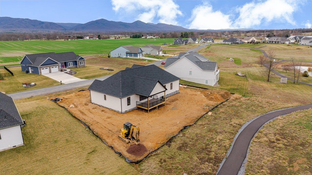 5115 RETRIEVER LN, MCGAHEYSVILLE, Virginia 22840, 4 Bedrooms Bedrooms, ,2 BathroomsBathrooms,Residential,5115 RETRIEVER LN,674220 MLS # 674220