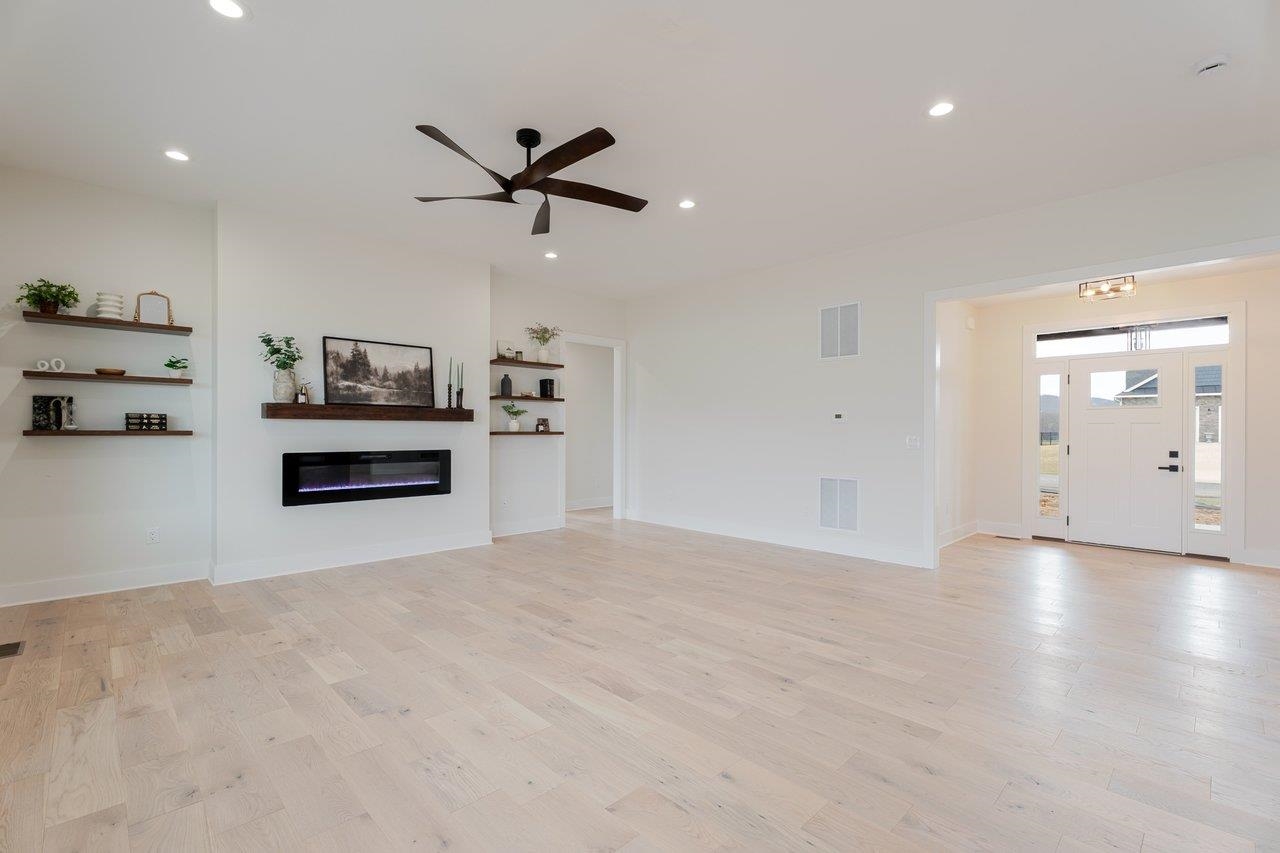 5115 RETRIEVER LN, MCGAHEYSVILLE, Virginia 22840, 4 Bedrooms Bedrooms, ,2 BathroomsBathrooms,Residential,5115 RETRIEVER LN,674220 MLS # 674220