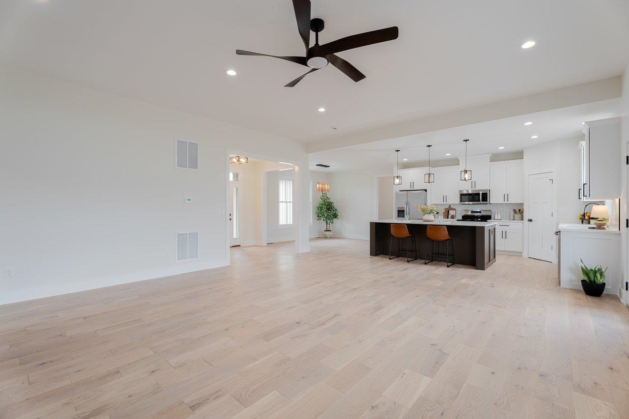 5115 RETRIEVER LN, MCGAHEYSVILLE, Virginia 22840, 4 Bedrooms Bedrooms, ,2 BathroomsBathrooms,Residential,5115 RETRIEVER LN,674220 MLS # 674220