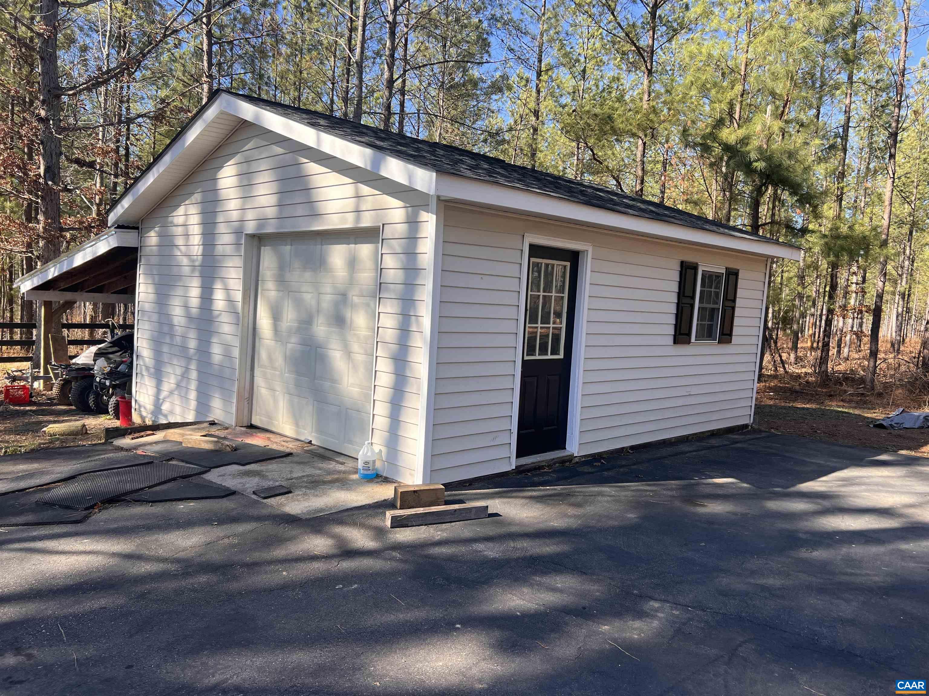 Shed has concrete floor