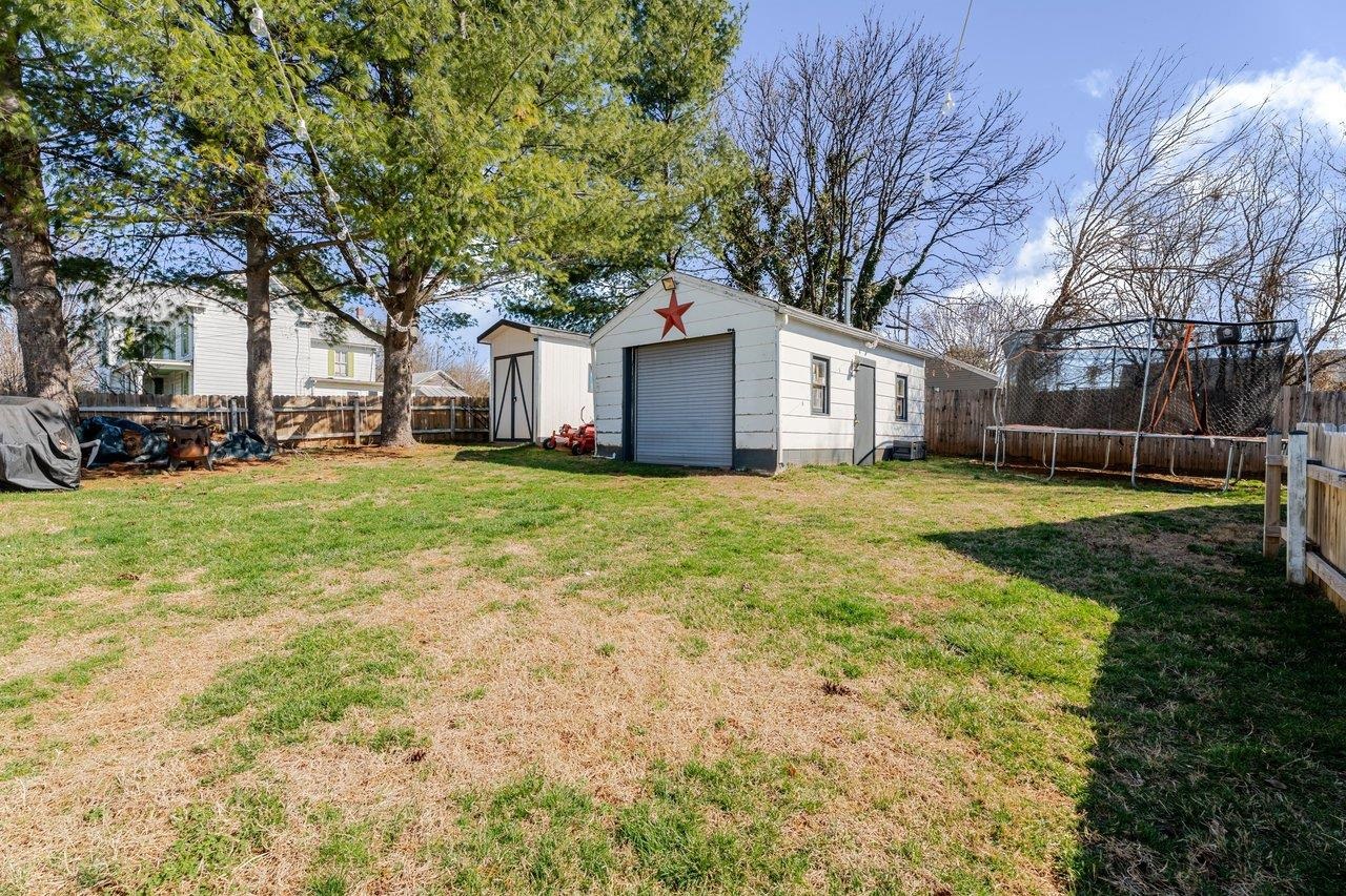 104 JACKSON AVE, ELKTON, Virginia 22827, 4 Bedrooms Bedrooms, ,1 BathroomBathrooms,Residential,104 JACKSON AVE,674228 MLS # 674228