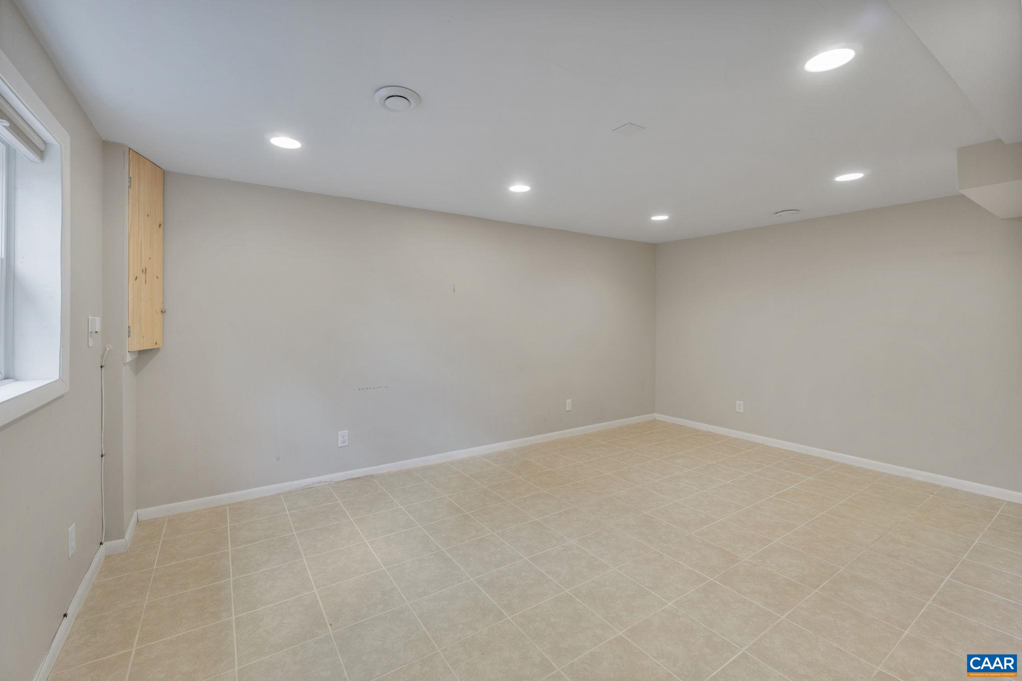 1000 PARK ST, CHARLOTTESVILLE, Virginia 22901, 4 Bedrooms Bedrooms, ,3 BathroomsBathrooms,Residential,1000 PARK ST,674223 MLS # 674223