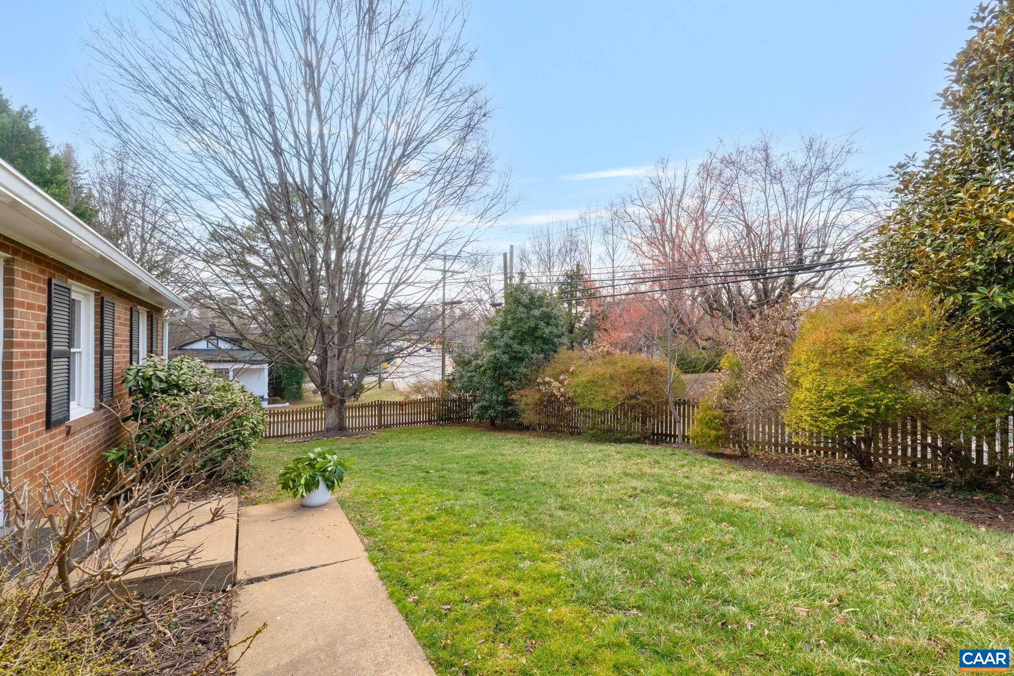 1000 PARK ST, CHARLOTTESVILLE, Virginia 22901, 4 Bedrooms Bedrooms, ,3 BathroomsBathrooms,Residential,1000 PARK ST,674223 MLS # 674223