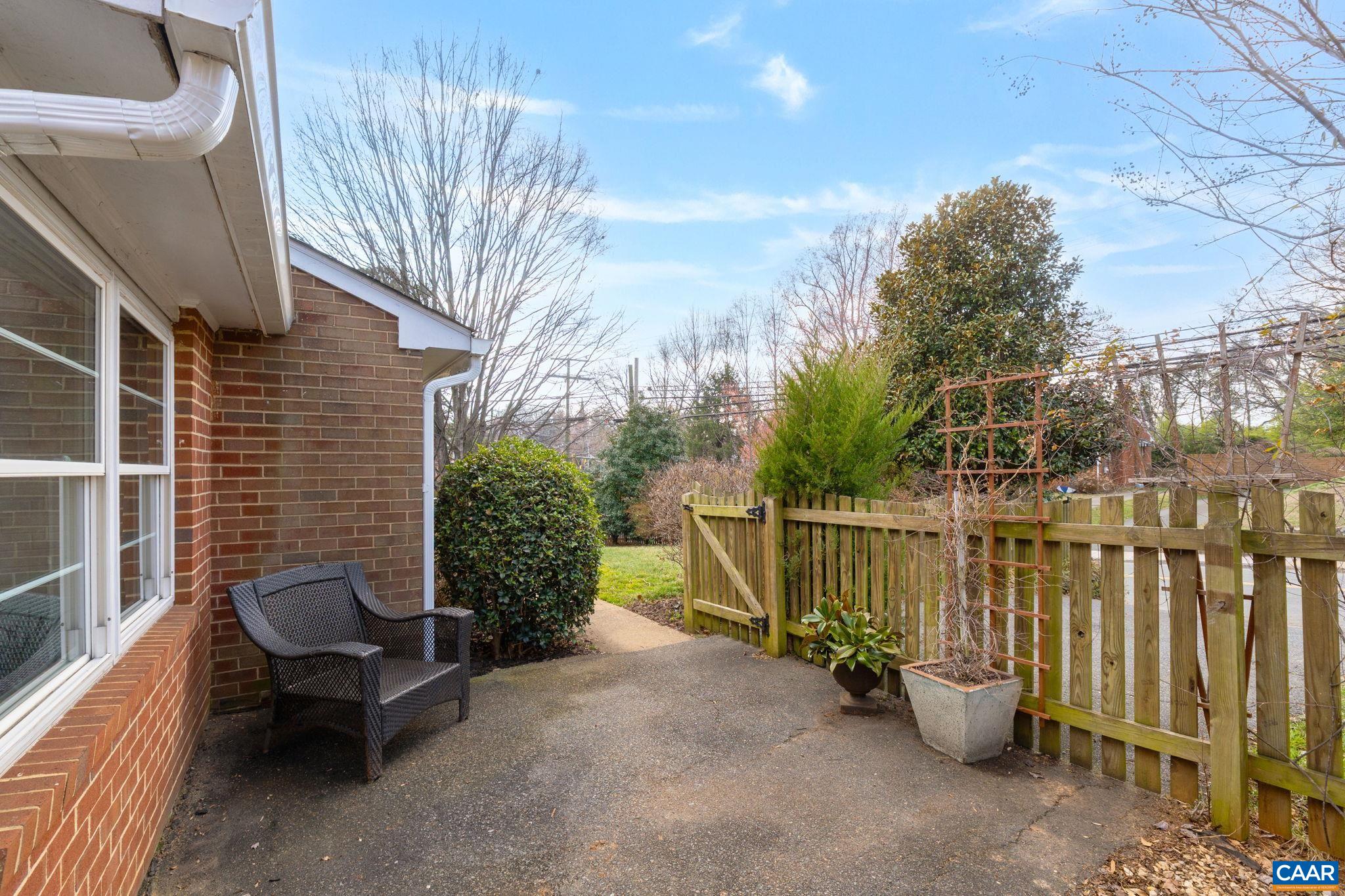 1000 PARK ST, CHARLOTTESVILLE, Virginia 22901, 4 Bedrooms Bedrooms, ,3 BathroomsBathrooms,Residential,1000 PARK ST,674223 MLS # 674223