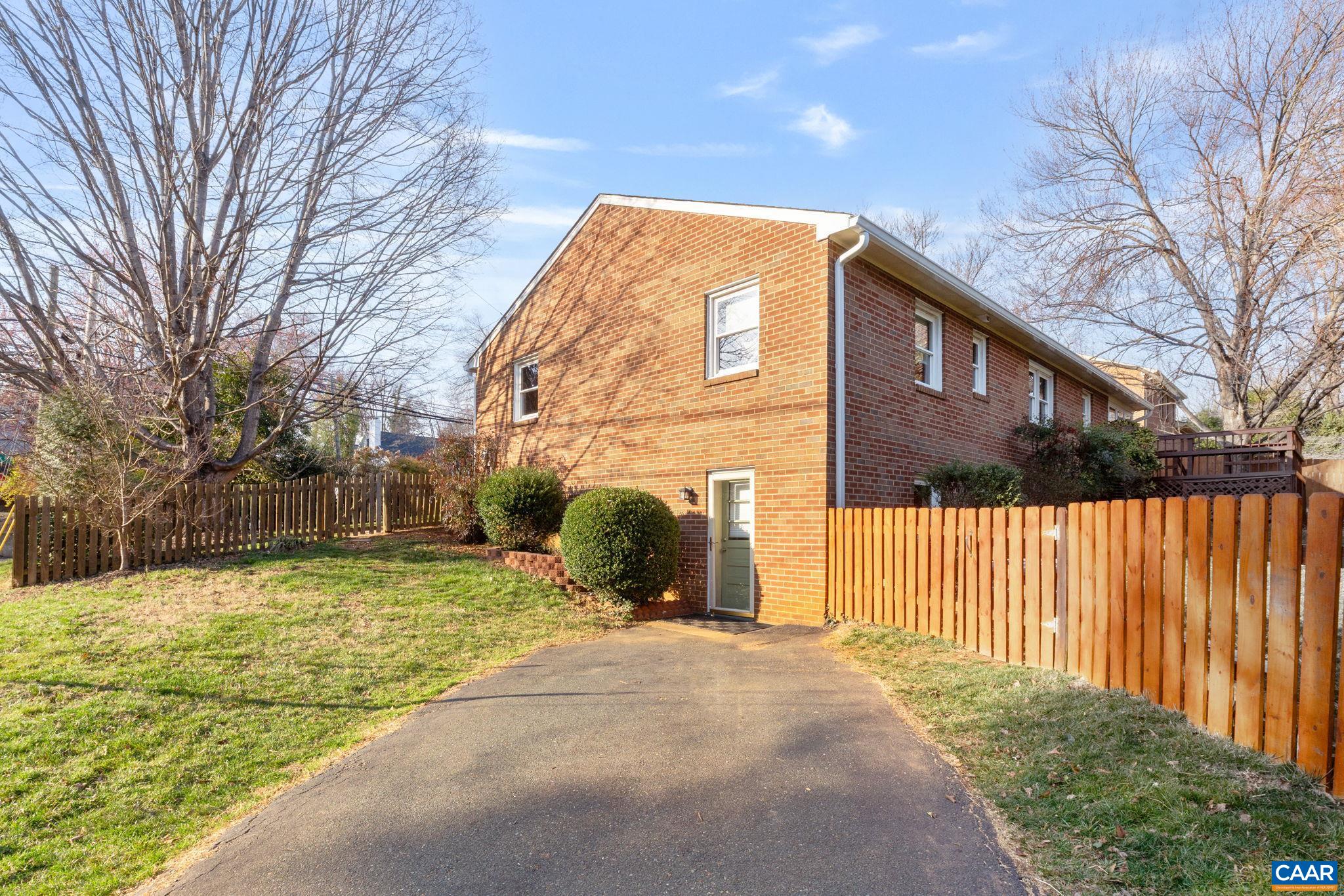 1000 PARK ST, CHARLOTTESVILLE, Virginia 22901, 4 Bedrooms Bedrooms, ,3 BathroomsBathrooms,Residential,1000 PARK ST,674223 MLS # 674223