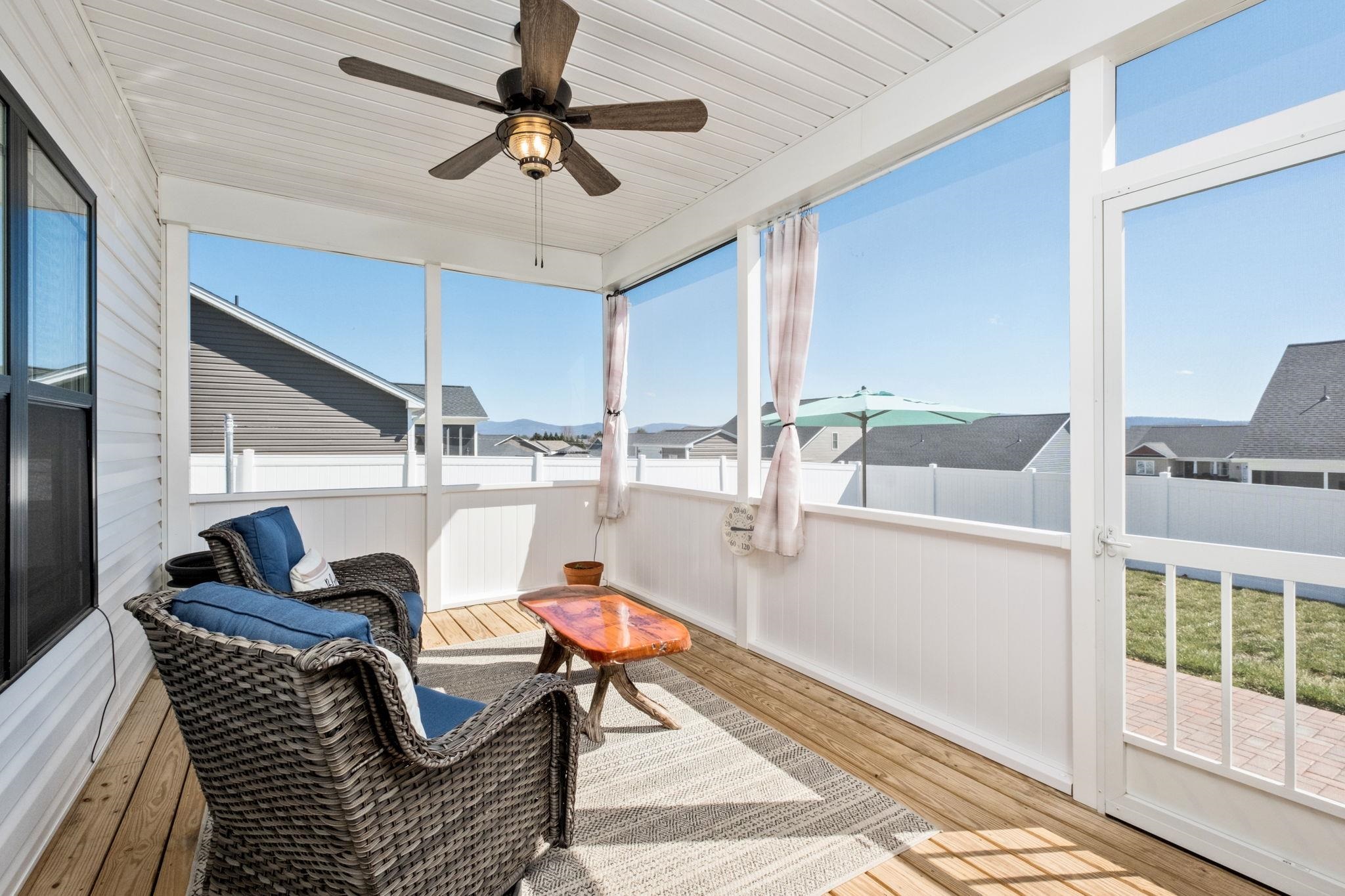 138 LINDBURGH DR, WAYNESBORO, Virginia 22980, 4 Bedrooms Bedrooms, ,2 BathroomsBathrooms,Residential,138 LINDBURGH DR,674226 MLS # 674226