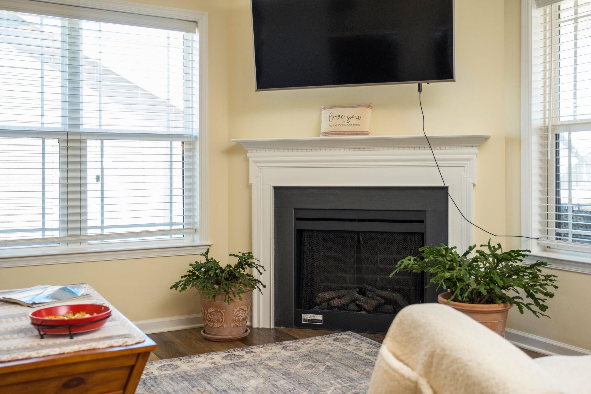 138 LINDBURGH DR, WAYNESBORO, Virginia 22980, 4 Bedrooms Bedrooms, ,2 BathroomsBathrooms,Residential,138 LINDBURGH DR,674226 MLS # 674226