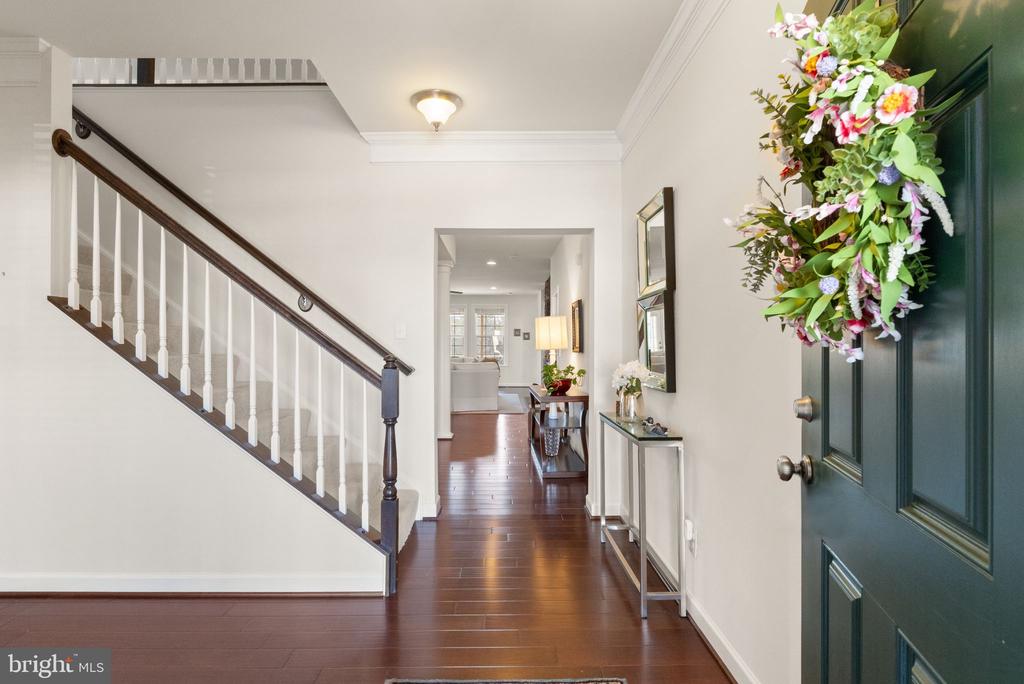 8301 LUCY AVE, WARRENTON, Virginia, 4 Bedrooms Bedrooms, ,4 BathroomsBathrooms,Residential,8301 LUCY AVE,VAFQ2020560 MLS # VAFQ2020560