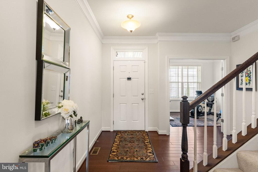 8301 LUCY AVE, WARRENTON, Virginia, 4 Bedrooms Bedrooms, ,4 BathroomsBathrooms,Residential,8301 LUCY AVE,VAFQ2020560 MLS # VAFQ2020560