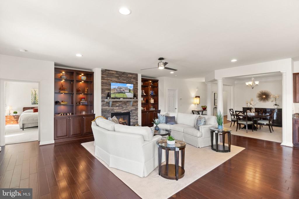 8301 LUCY AVE, WARRENTON, Virginia, 4 Bedrooms Bedrooms, ,4 BathroomsBathrooms,Residential,8301 LUCY AVE,VAFQ2020560 MLS # VAFQ2020560