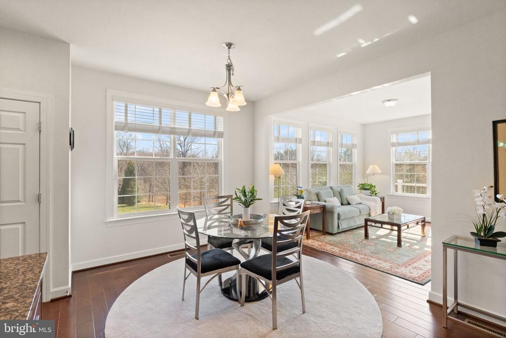 8301 LUCY AVE, WARRENTON, Virginia, 4 Bedrooms Bedrooms, ,4 BathroomsBathrooms,Residential,8301 LUCY AVE,VAFQ2020560 MLS # VAFQ2020560