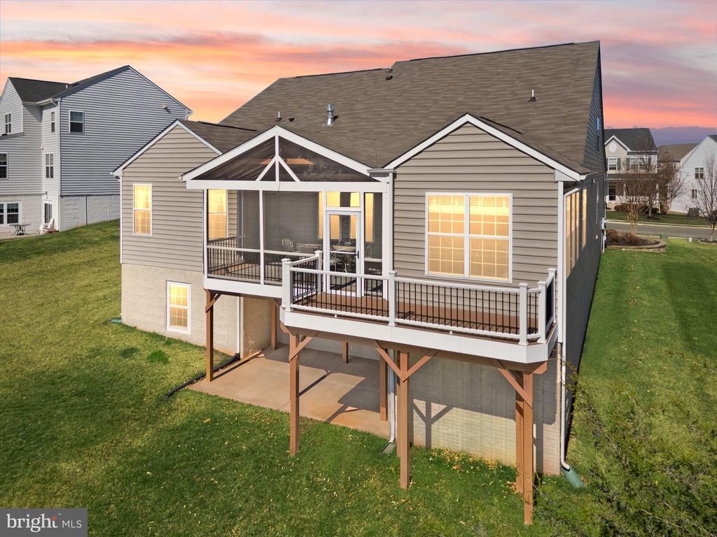 8301 LUCY AVE, WARRENTON, Virginia, 4 Bedrooms Bedrooms, ,4 BathroomsBathrooms,Residential,8301 LUCY AVE,VAFQ2020560 MLS # VAFQ2020560