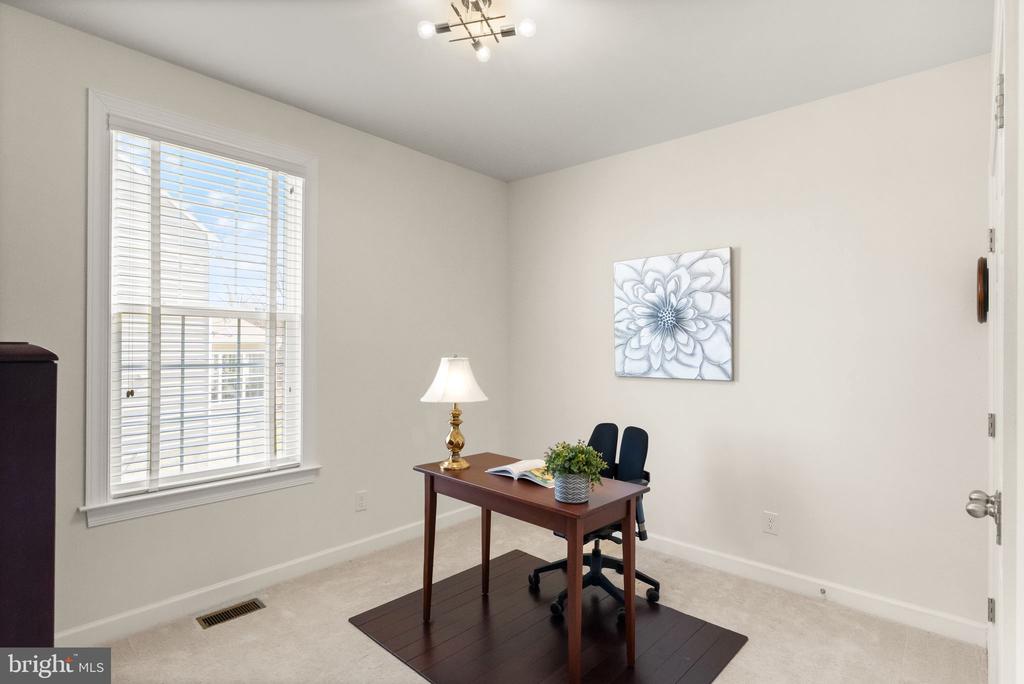 8301 LUCY AVE, WARRENTON, Virginia, 4 Bedrooms Bedrooms, ,4 BathroomsBathrooms,Residential,8301 LUCY AVE,VAFQ2020560 MLS # VAFQ2020560