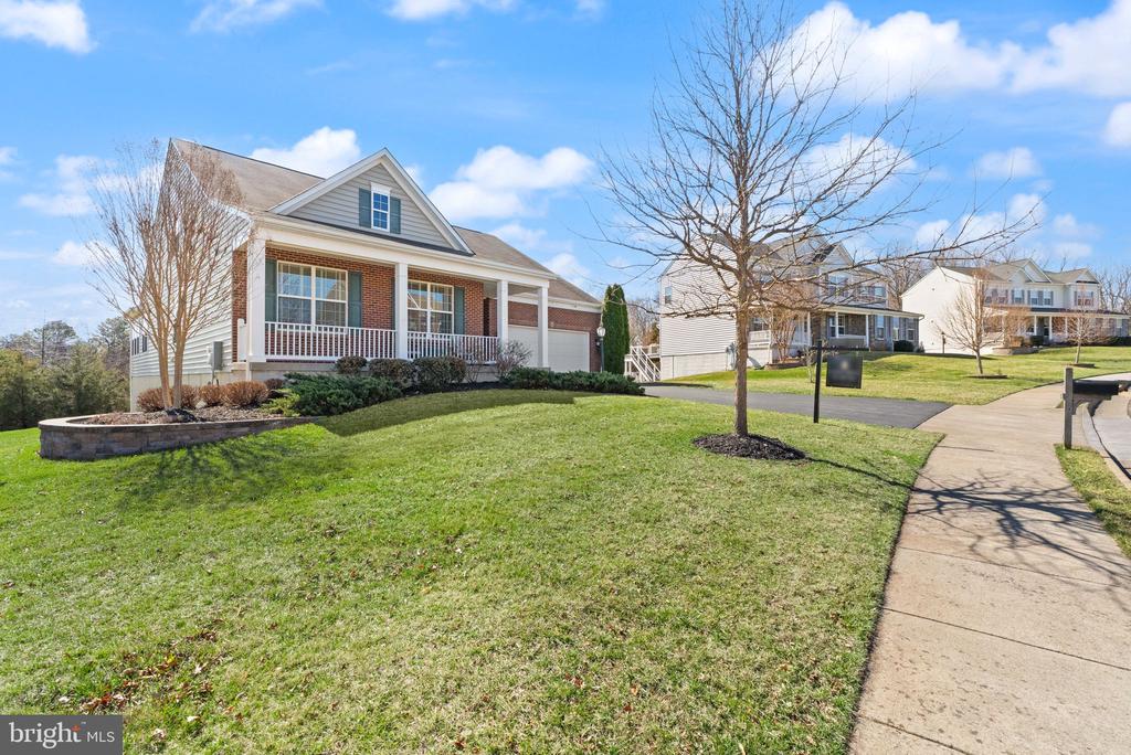 8301 LUCY AVE, WARRENTON, Virginia, 4 Bedrooms Bedrooms, ,4 BathroomsBathrooms,Residential,8301 LUCY AVE,VAFQ2020560 MLS # VAFQ2020560