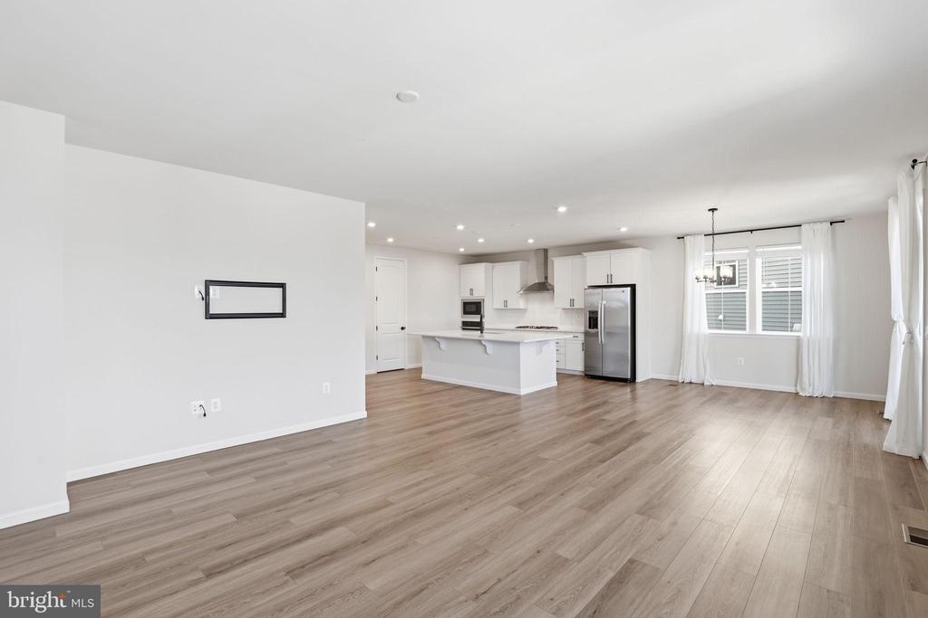 11425 BLUESTEM WAY, FREDERICKSBURG, Virginia 22407, 4 Bedrooms Bedrooms, ,3 BathroomsBathrooms,Residential,11425 BLUESTEM WAY,VASP2039352 MLS # VASP2039352