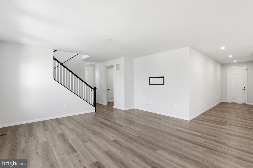 11425 BLUESTEM WAY, FREDERICKSBURG, Virginia 22407, 4 Bedrooms Bedrooms, ,3 BathroomsBathrooms,Residential,11425 BLUESTEM WAY,VASP2039352 MLS # VASP2039352