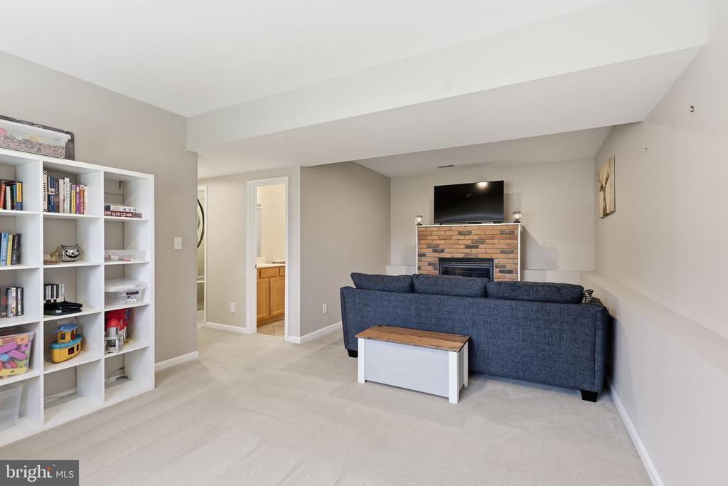 9411 BROCK RD, SPOTSYLVANIA, Virginia 22553, 3 Bedrooms Bedrooms, ,3 BathroomsBathrooms,Residential,9411 BROCK RD,VASP2039378 MLS # VASP2039378