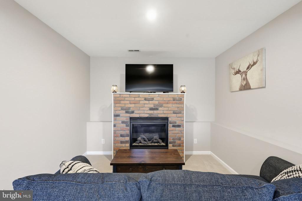 9411 BROCK RD, SPOTSYLVANIA, Virginia 22553, 3 Bedrooms Bedrooms, ,3 BathroomsBathrooms,Residential,9411 BROCK RD,VASP2039378 MLS # VASP2039378