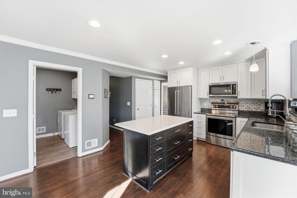 12223 RIVERTON CT, REMINGTON, Virginia 22734, 4 Bedrooms Bedrooms, ,2 BathroomsBathrooms,Residential,12223 RIVERTON CT,VAFQ2020672 MLS # VAFQ2020672