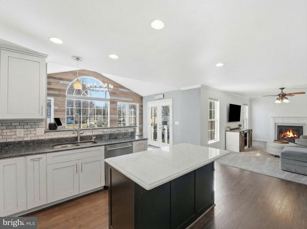 12223 RIVERTON CT, REMINGTON, Virginia 22734, 4 Bedrooms Bedrooms, ,2 BathroomsBathrooms,Residential,12223 RIVERTON CT,VAFQ2020672 MLS # VAFQ2020672