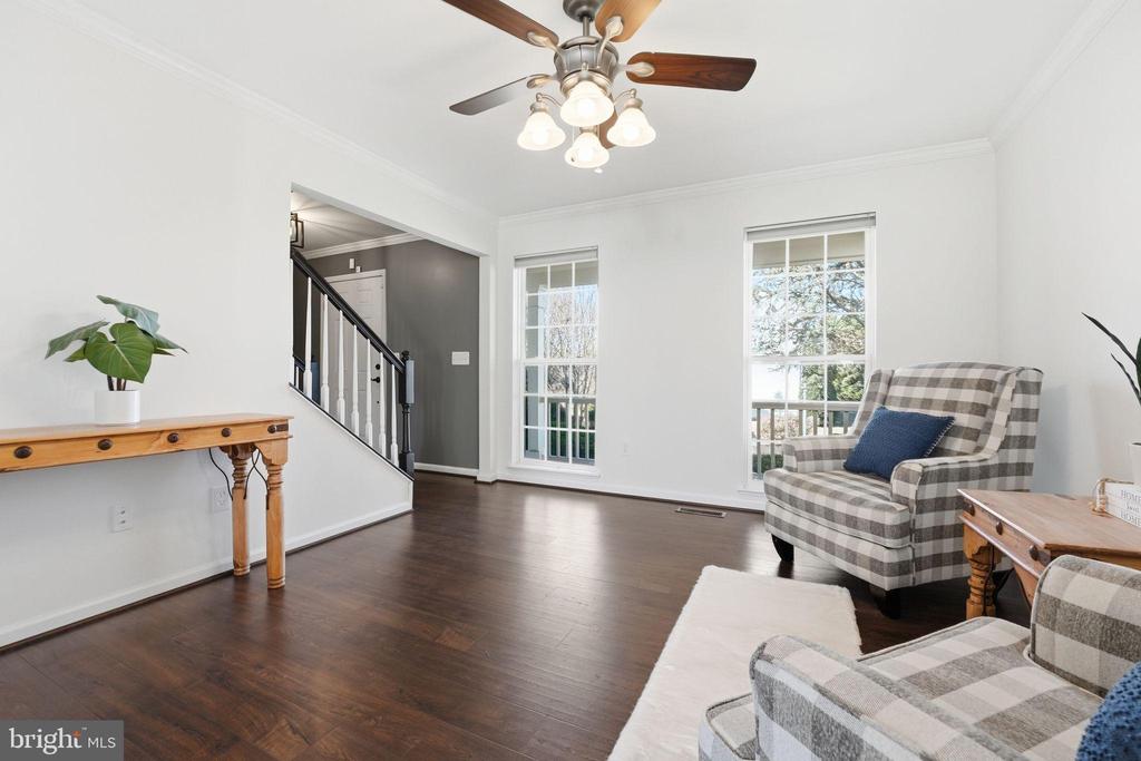 12223 RIVERTON CT, REMINGTON, Virginia 22734, 4 Bedrooms Bedrooms, ,2 BathroomsBathrooms,Residential,12223 RIVERTON CT,VAFQ2020672 MLS # VAFQ2020672