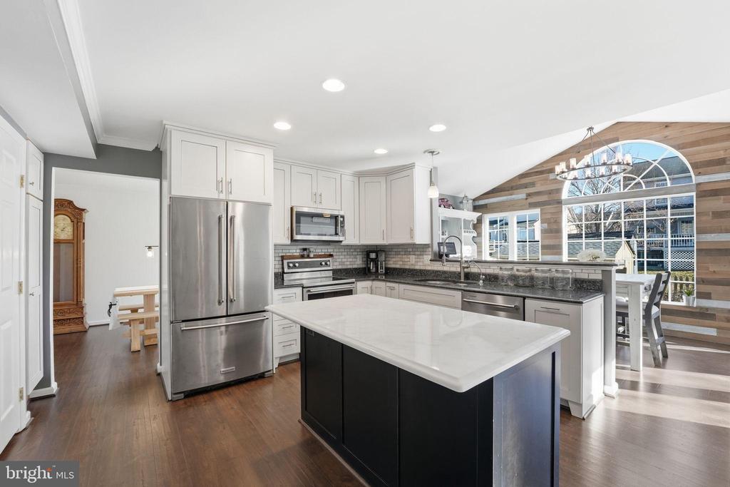 12223 RIVERTON CT, REMINGTON, Virginia 22734, 4 Bedrooms Bedrooms, ,2 BathroomsBathrooms,Residential,12223 RIVERTON CT,VAFQ2020672 MLS # VAFQ2020672