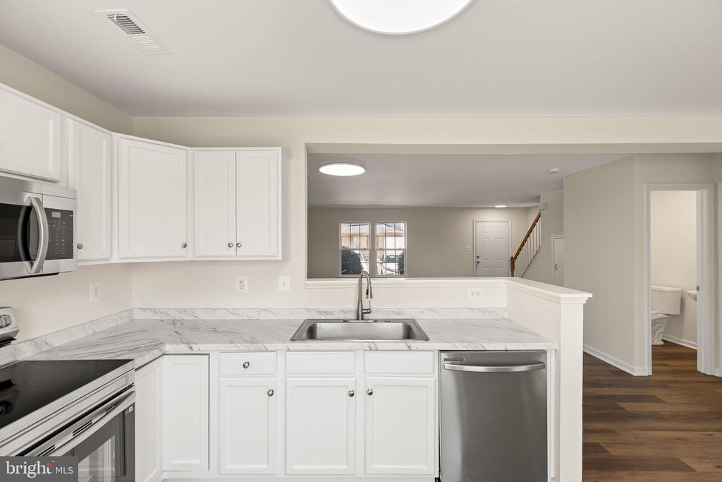 7653 WANKOMA DR, REMINGTON, Virginia 22734, 3 Bedrooms Bedrooms, ,2 BathroomsBathrooms,Residential,7653 WANKOMA DR,VAFQ2020656 MLS # VAFQ2020656