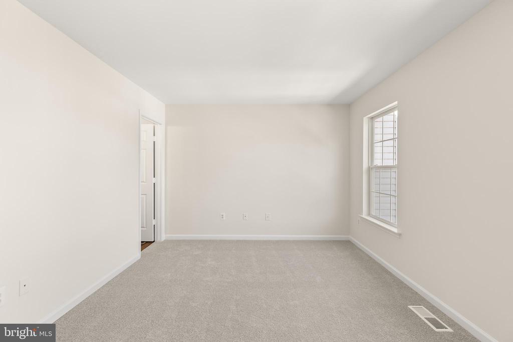 7653 WANKOMA DR, REMINGTON, Virginia 22734, 3 Bedrooms Bedrooms, ,2 BathroomsBathrooms,Residential,7653 WANKOMA DR,VAFQ2020656 MLS # VAFQ2020656