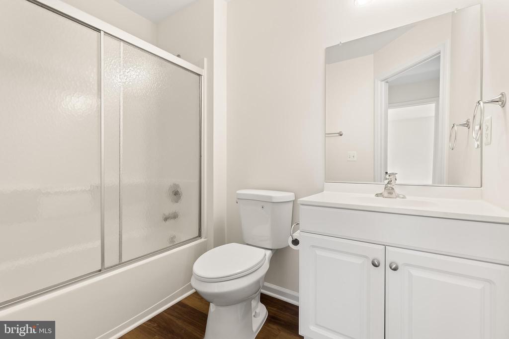 7653 WANKOMA DR, REMINGTON, Virginia 22734, 3 Bedrooms Bedrooms, ,2 BathroomsBathrooms,Residential,7653 WANKOMA DR,VAFQ2020656 MLS # VAFQ2020656