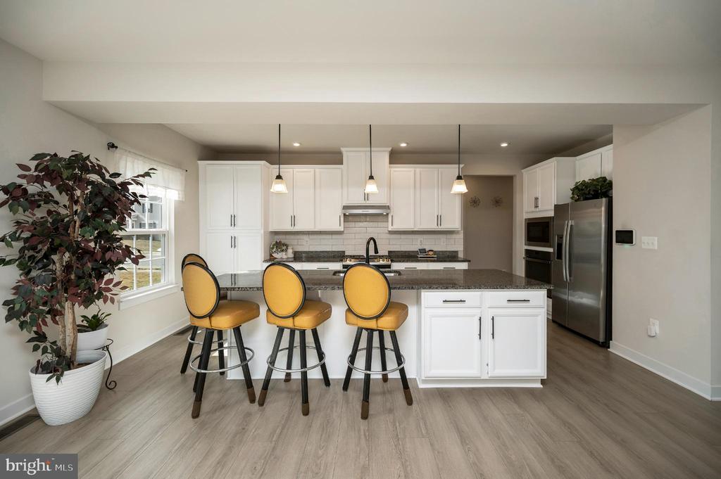 5432 HOLLEY OAK LN, FREDERICKSBURG, Virginia 22407, 4 Bedrooms Bedrooms, ,3 BathroomsBathrooms,Residential,5432 HOLLEY OAK LN,VASP2038896 MLS # VASP2038896