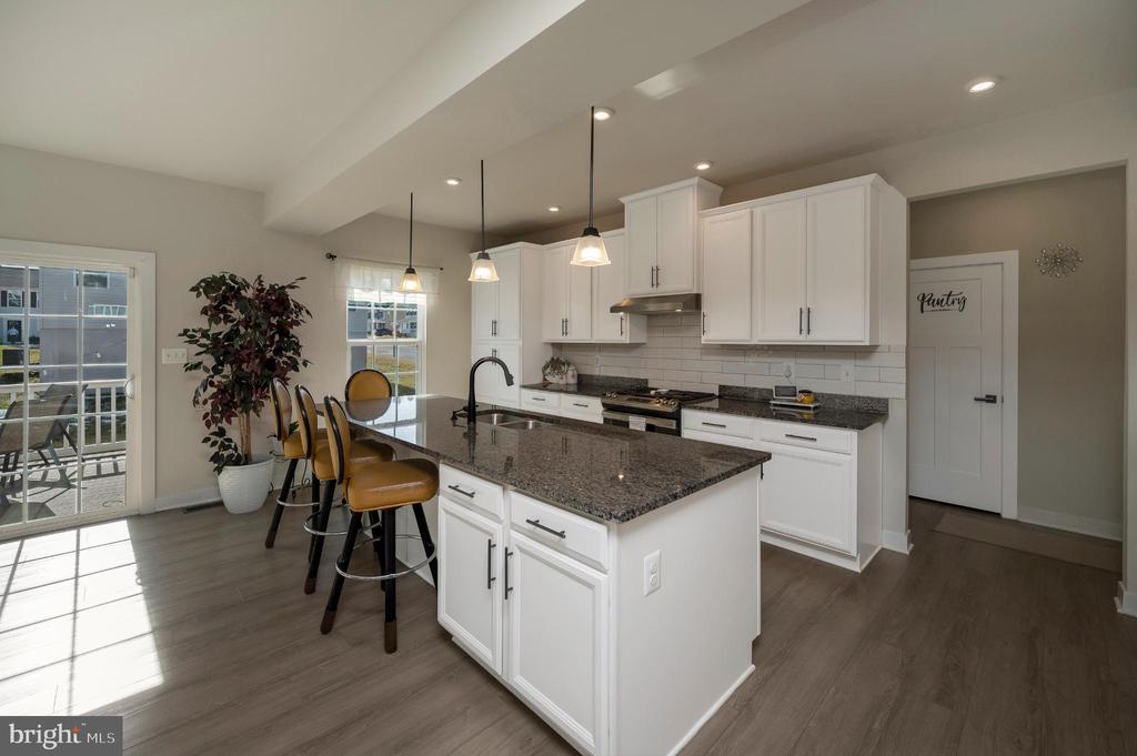 5432 HOLLEY OAK LN, FREDERICKSBURG, Virginia 22407, 4 Bedrooms Bedrooms, ,3 BathroomsBathrooms,Residential,5432 HOLLEY OAK LN,VASP2038896 MLS # VASP2038896