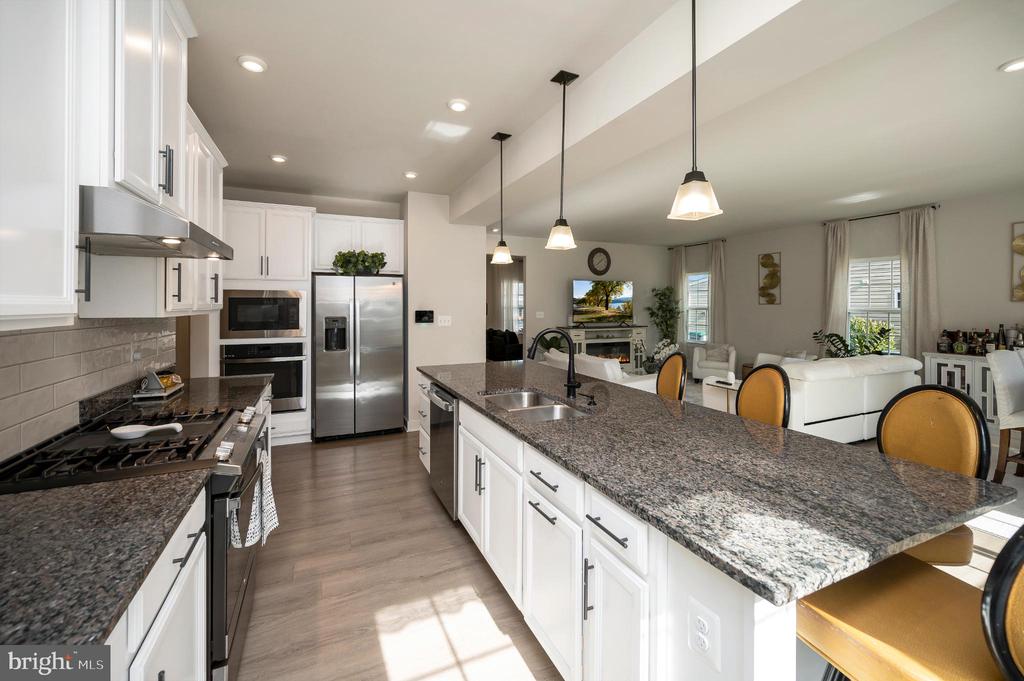 5432 HOLLEY OAK LN, FREDERICKSBURG, Virginia 22407, 4 Bedrooms Bedrooms, ,3 BathroomsBathrooms,Residential,5432 HOLLEY OAK LN,VASP2038896 MLS # VASP2038896