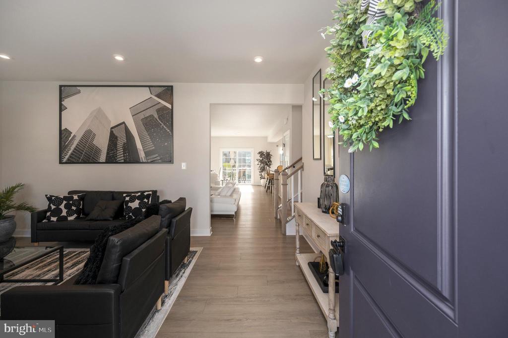 5432 HOLLEY OAK LN, FREDERICKSBURG, Virginia 22407, 4 Bedrooms Bedrooms, ,3 BathroomsBathrooms,Residential,5432 HOLLEY OAK LN,VASP2038896 MLS # VASP2038896