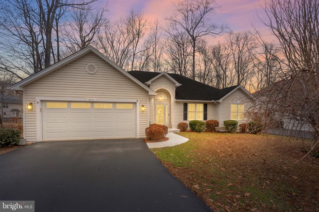 10111 OAT LANDS PL, FREDERICKSBURG, Virginia 22408, 3 Bedrooms Bedrooms, ,2 BathroomsBathrooms,Residential,10111 OAT LANDS PL,VASP2039518 MLS # VASP2039518