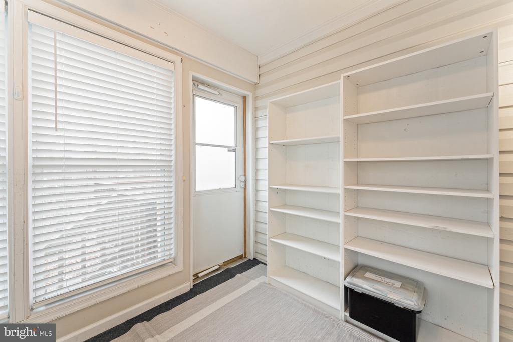 10111 OAT LANDS PL, FREDERICKSBURG, Virginia 22408, 3 Bedrooms Bedrooms, ,2 BathroomsBathrooms,Residential,10111 OAT LANDS PL,VASP2039518 MLS # VASP2039518