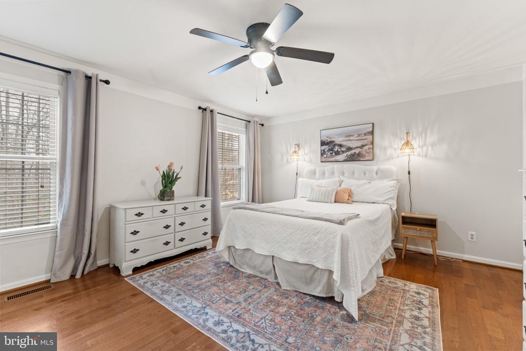 10111 OAT LANDS PL, FREDERICKSBURG, Virginia 22408, 3 Bedrooms Bedrooms, ,2 BathroomsBathrooms,Residential,10111 OAT LANDS PL,VASP2039518 MLS # VASP2039518